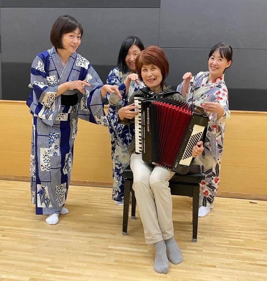 怪談　浴衣女の輪